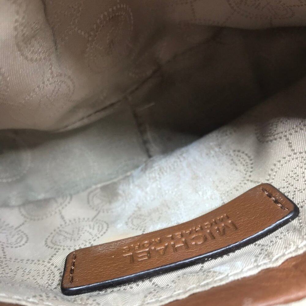 Michael Kors Customized Brown Leathe Crossbody Bag - Picture 8 of 8